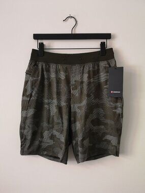 NWT LULULEMON VMCD Green Camo T.H.E. Shorts 9" Linerless Men's Small